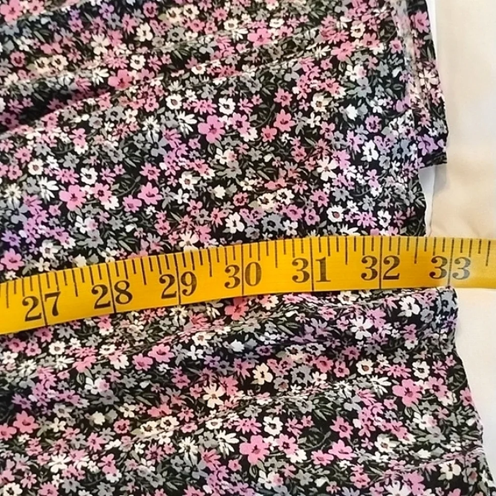 B. Smart Junior Floral Black and Pink Women's Dress, Size: 7, NWT